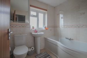 Photo 16- click for photo gallery